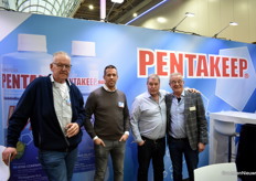 Het team van Pentagrow heeft bezoek. Bas van Schie, Jeffrey den Hertog en Cor den Hertog